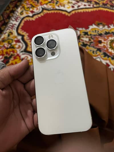 Apple iPhone 15 Pro