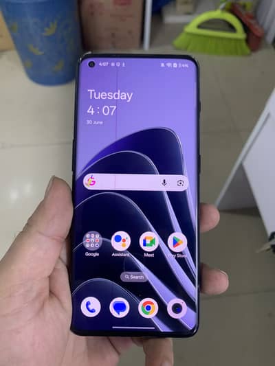 One Plus 10 Pro 5g