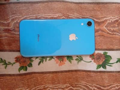 Apple iPhone XR