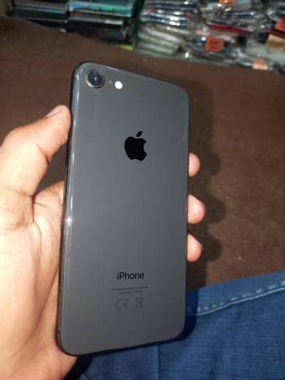 Apple iPhone 8