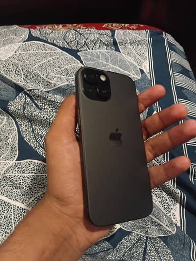 Apple iPhone 15