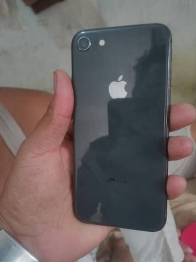 Apple iPhone 8