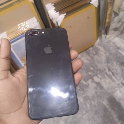 Apple iPhone 8 Plus