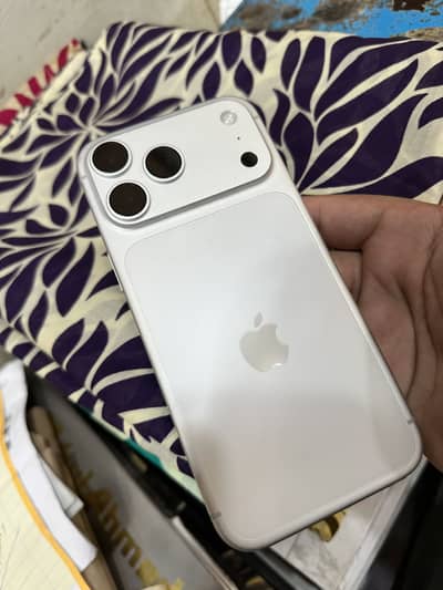 Apple iPhone 17 Pro Max