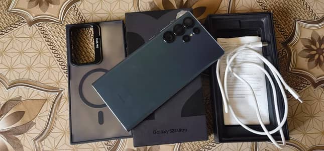 Samsung Galaxy s22 ultra PTA approved with box and cable