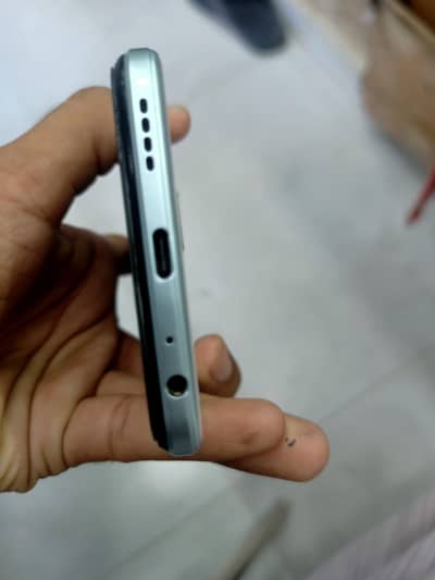 Vivo Y21