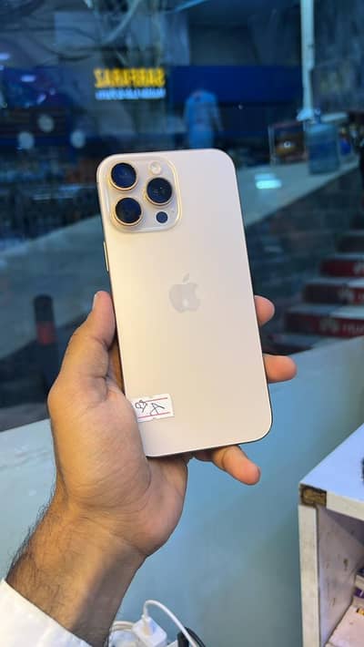 Apple iPhone 16 Pro Max