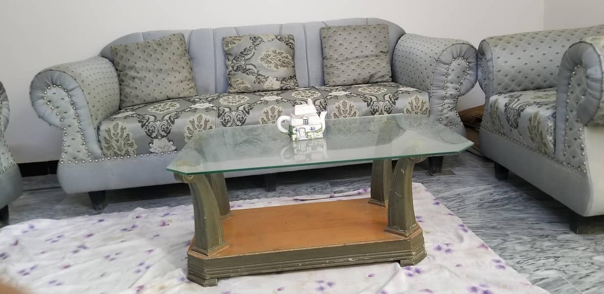 Sofas with centre table(urgent) 4