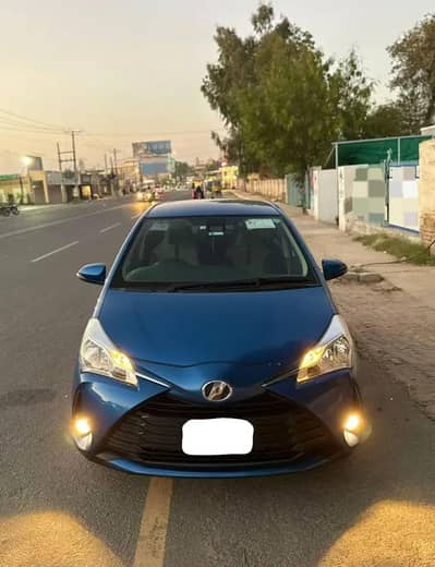 TOYOTA VITZ 2018 URGENT SALE PAYMENT NEED
