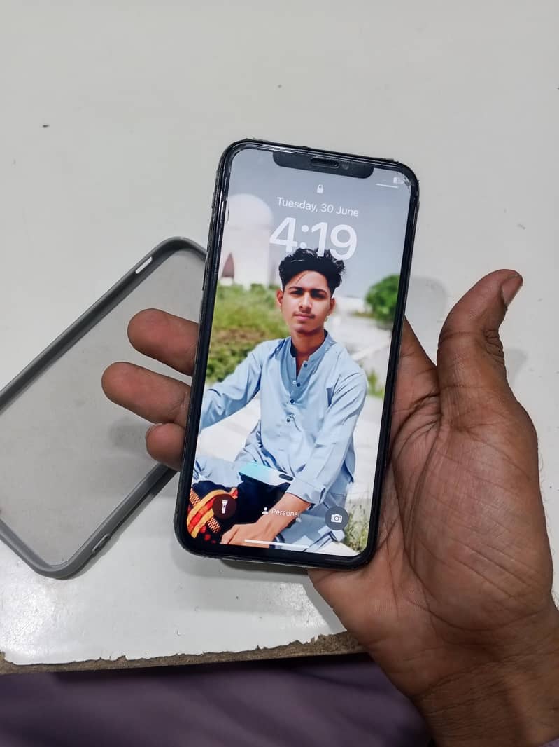 Apple iPhone X 6