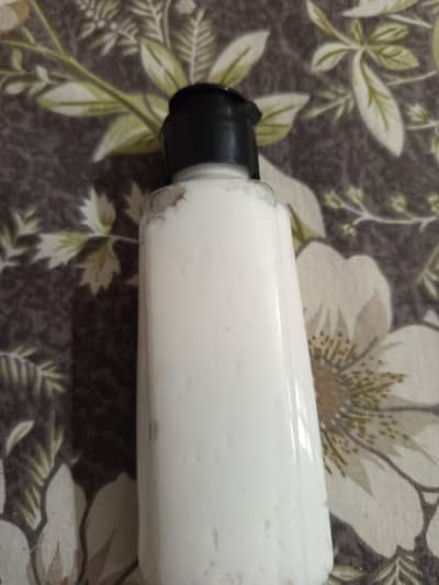 Alovera Milky Face wash