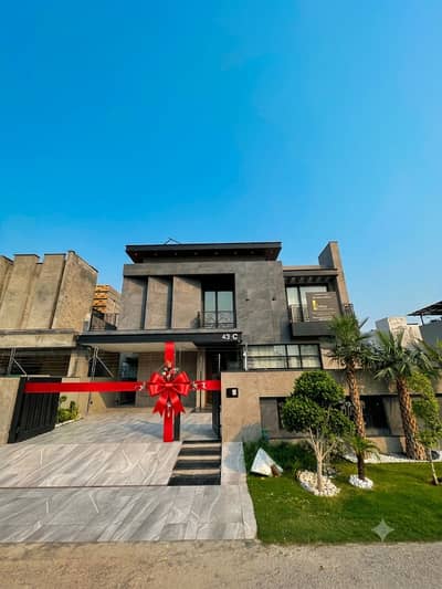 Fully Furnished with Basement 1 Kanal Ultra Modern House For Sale in DHA Phase 6