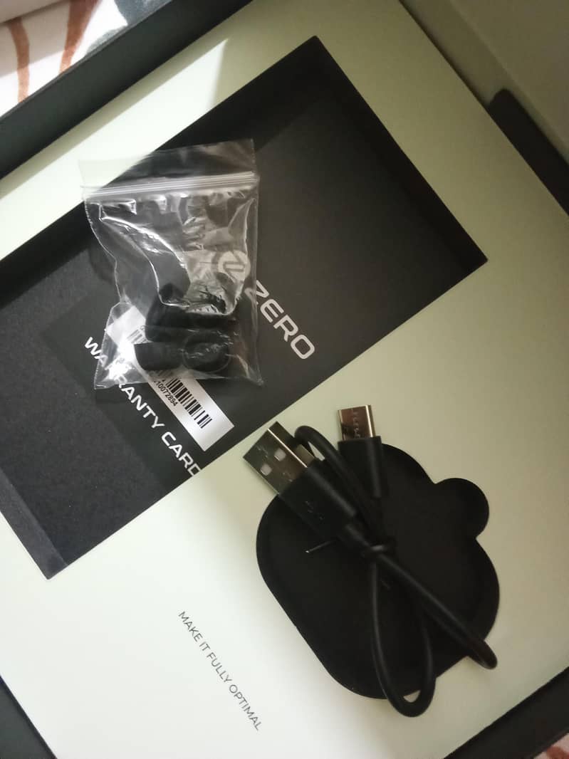zero gravity earpods 2