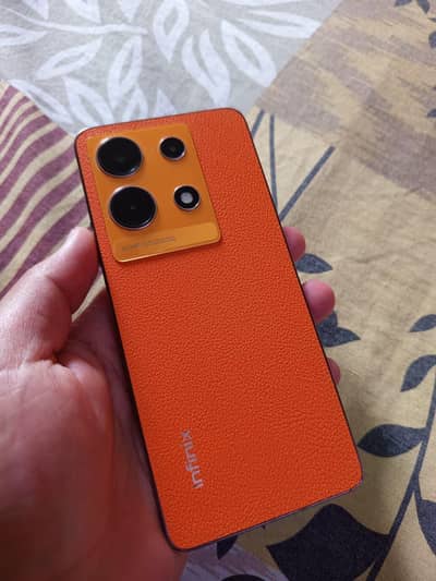 Infinix Note 30