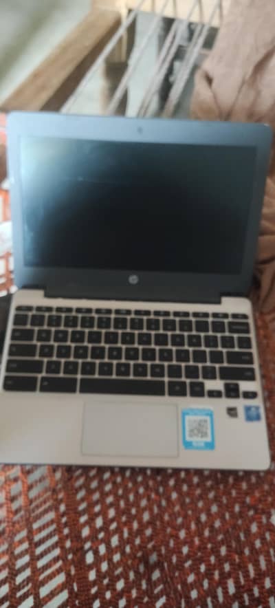 hp chromebook  model 11 g4