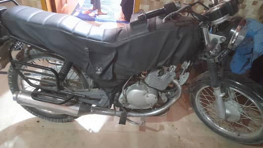 Suzuki 150 GS