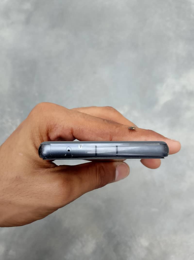 Google Pixel 7a 2