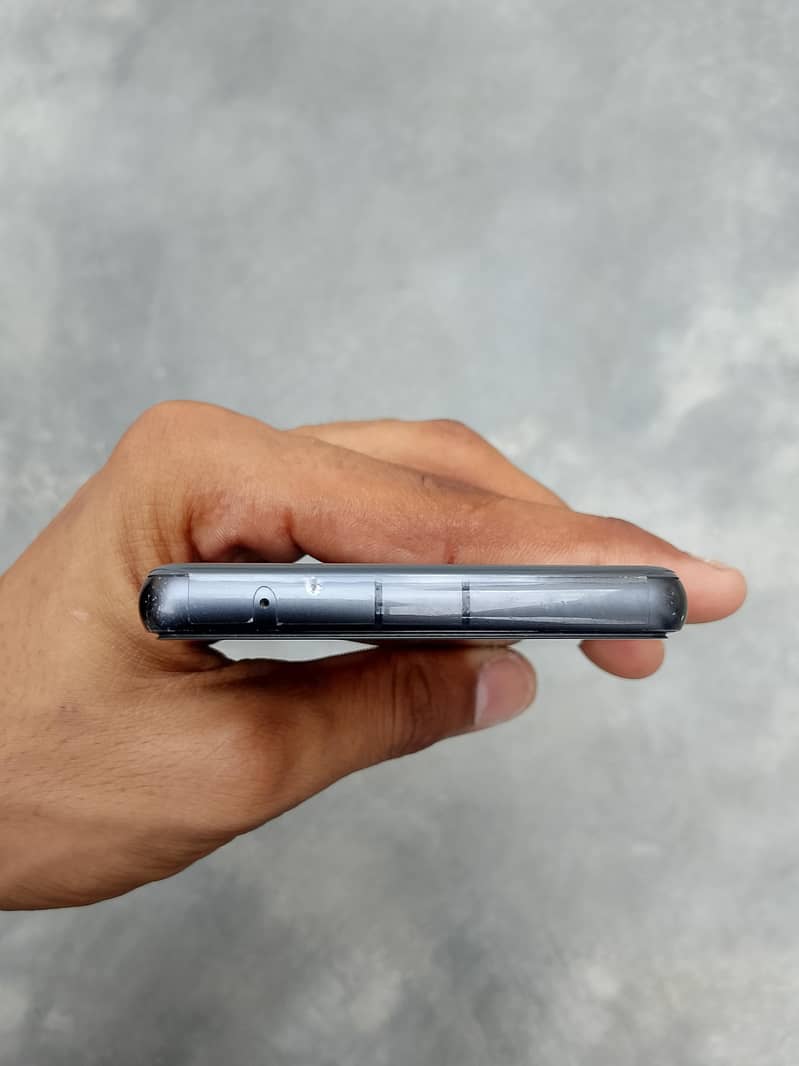 Google Pixel 7a 3