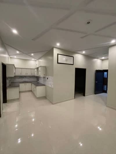 3 bed dd flat available for sale lift car parking stand by gernoter kda lease bank loan applicable gry Noor in scheme 33