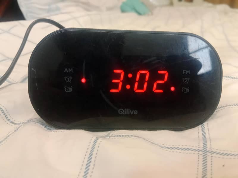 alarm clock 0