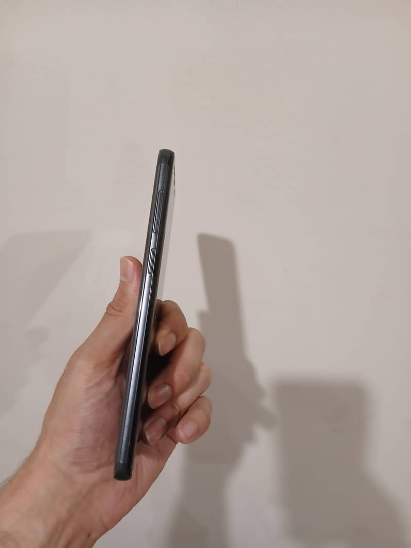 6/64GB 8