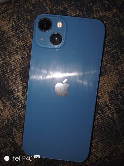 Apple iPhone 13