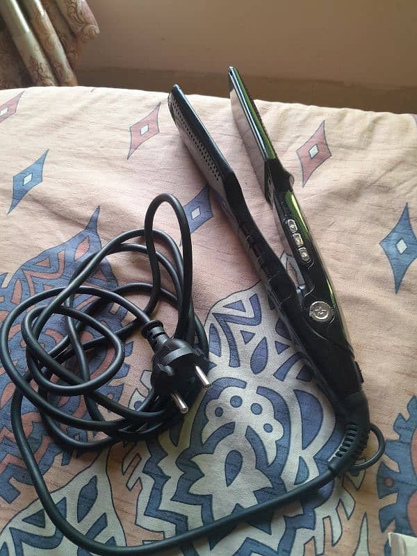 straighteners 1