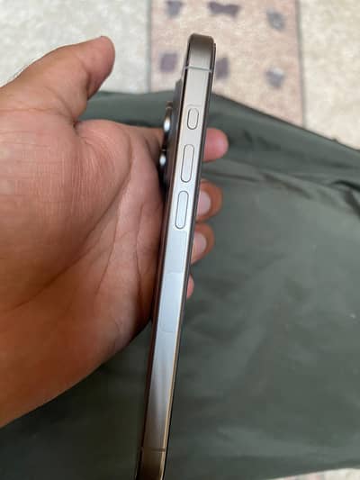 Apple iPhone 15 Pro JV