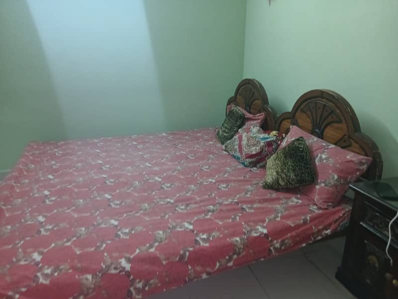 2beds good condition 2