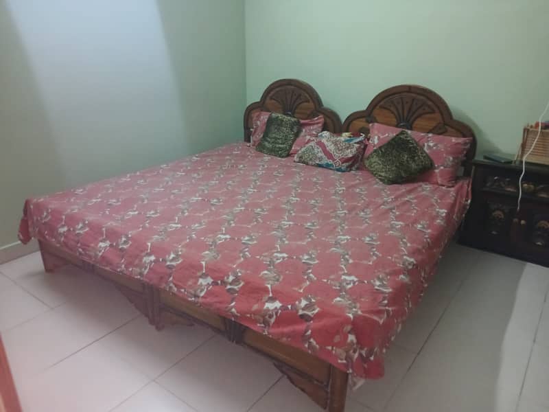 2beds good condition 3