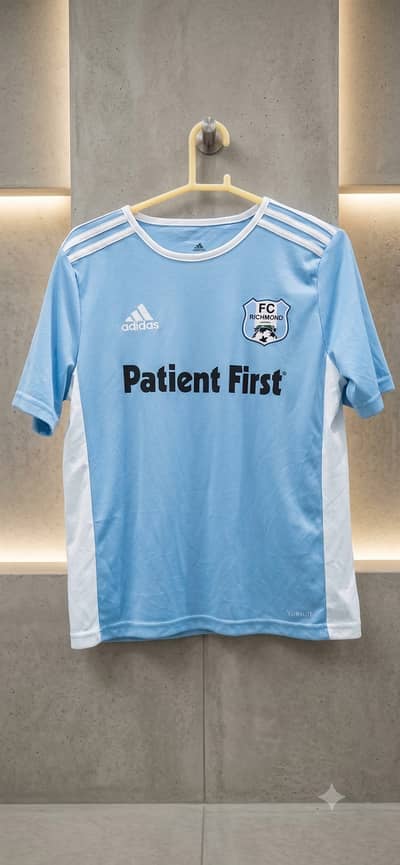 Official Authentic Adidas FC Richmond Football Jersey - Size L (13-14