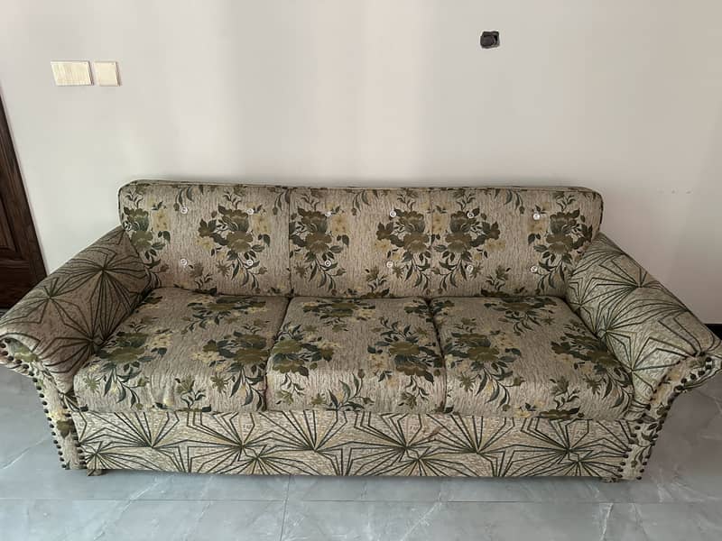 Sofa set 0