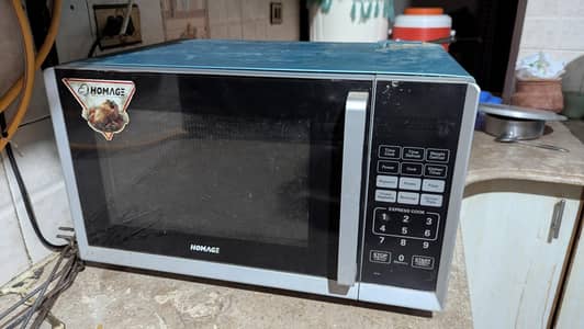 Homage Microwave Oven - Excellent Condition (9/10)