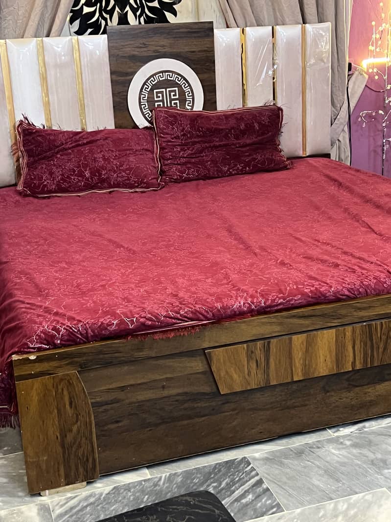 Bed room set 7