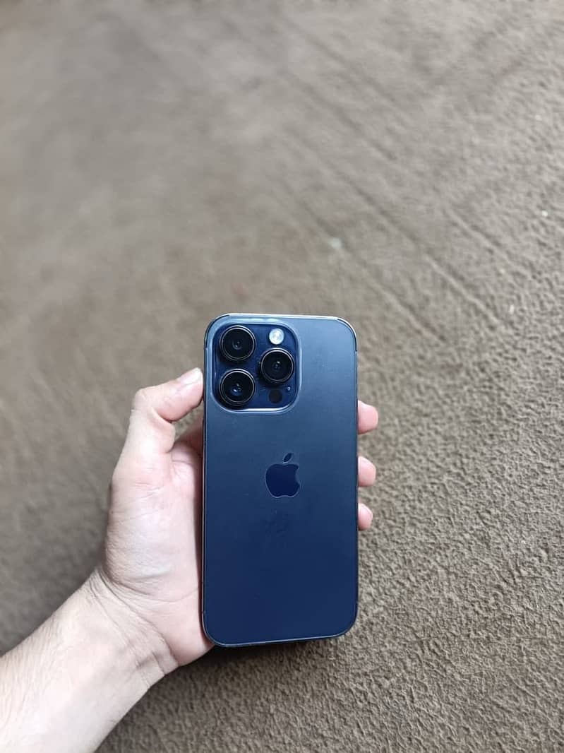 IPHONE 14pro 3