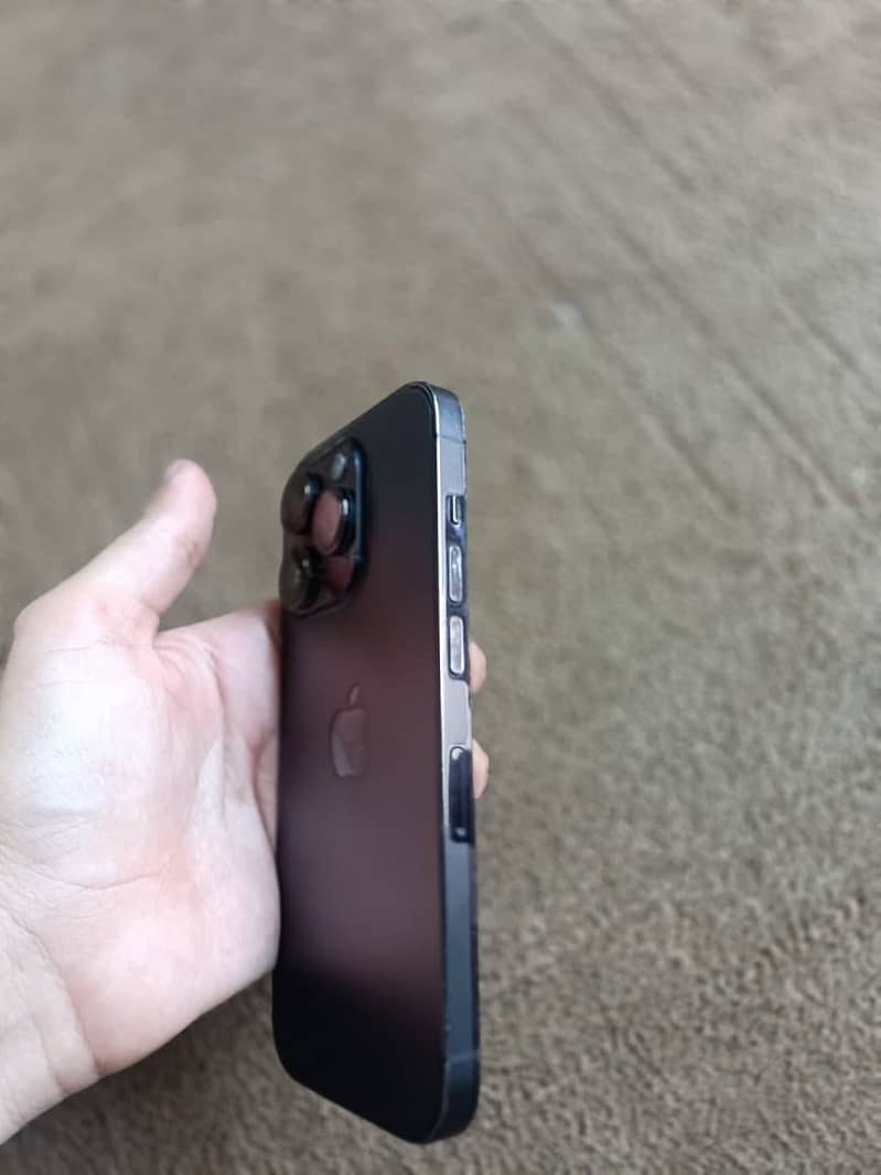 IPHONE 14pro 5