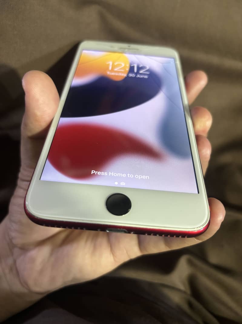 Apple iPhone 7 Plus 3
