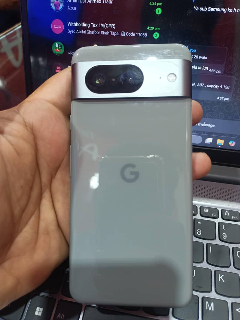 Google Pixel 8 0