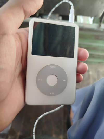Apple iPod Classic 5.5th Generation