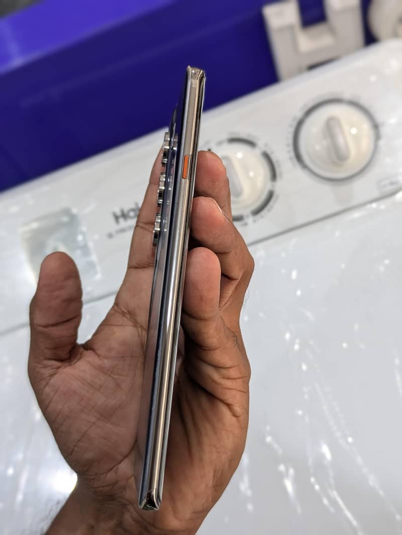 Tecno camon 40 pro plus 1