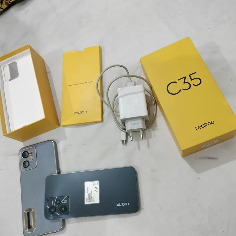 Realme C35 2