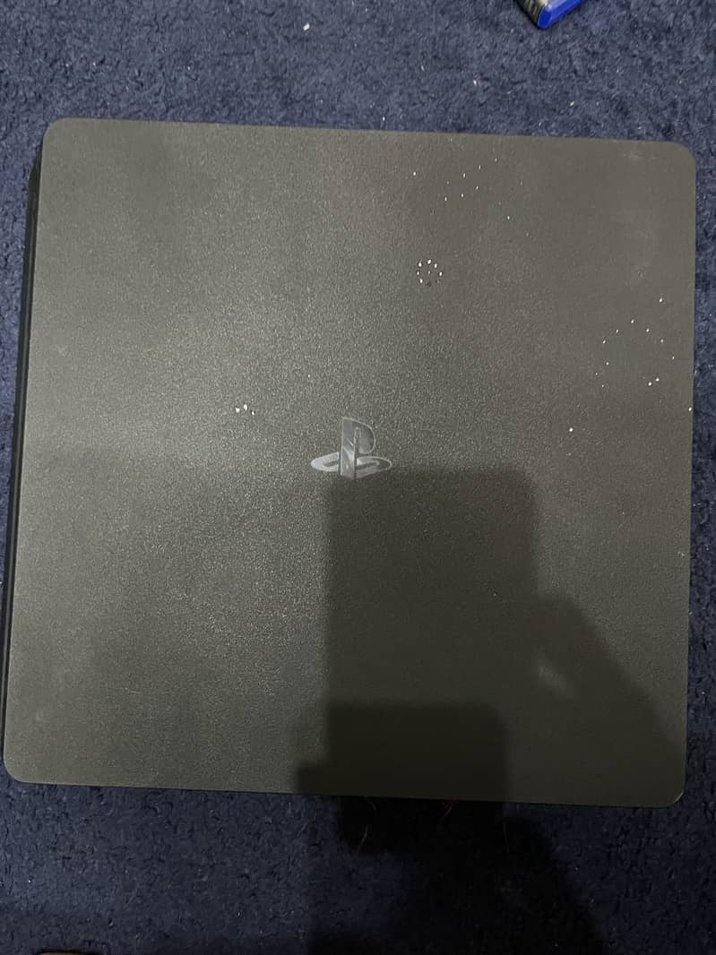 PS4 slim 3