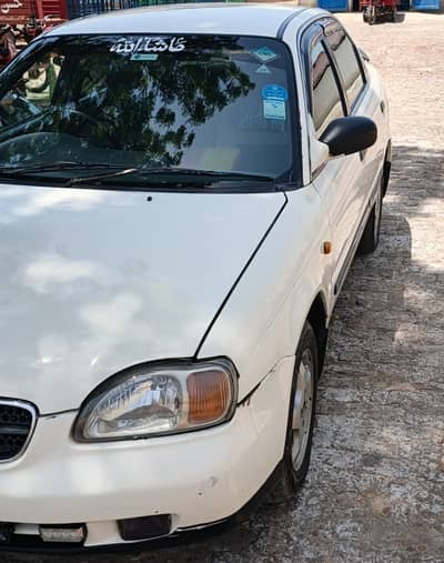 Suzuki Baleno JXL 2004