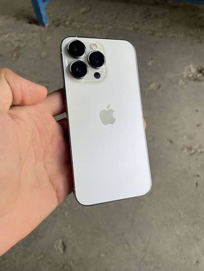 Apple iPhone 13 Pro