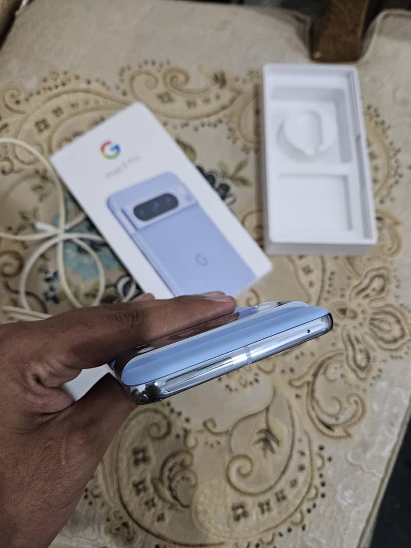 Google Pixel 8 Pro 5