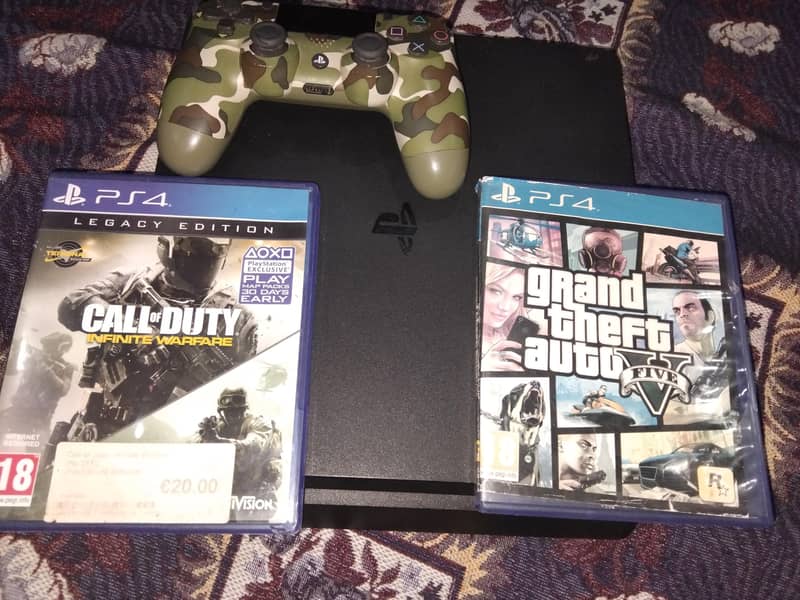 play station 4 slim 1