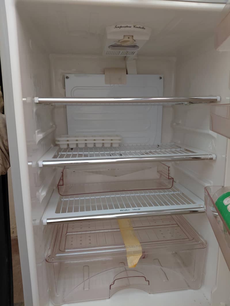 Refrigetor 2