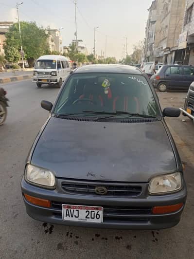 Daihatsu Cuore 2011
