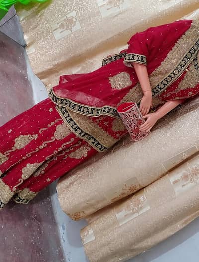 Lehnga for barat
