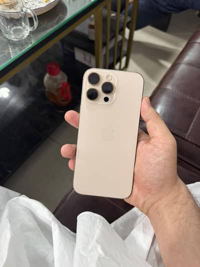Apple iPhone 16 Pro Max jv